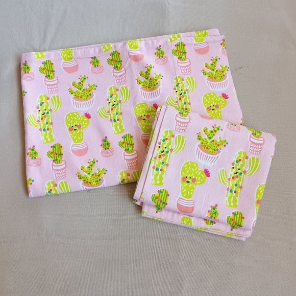 Pillowfort Cactus Flannel Pillow Shams - Picture 1 of 8